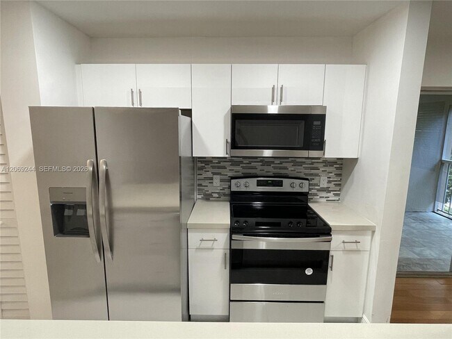 Building Photo - 15325 SW 106th Terrace
