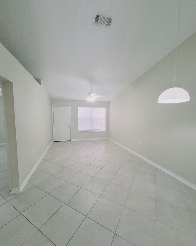 Building Photo - 2468 Spyglass Cir