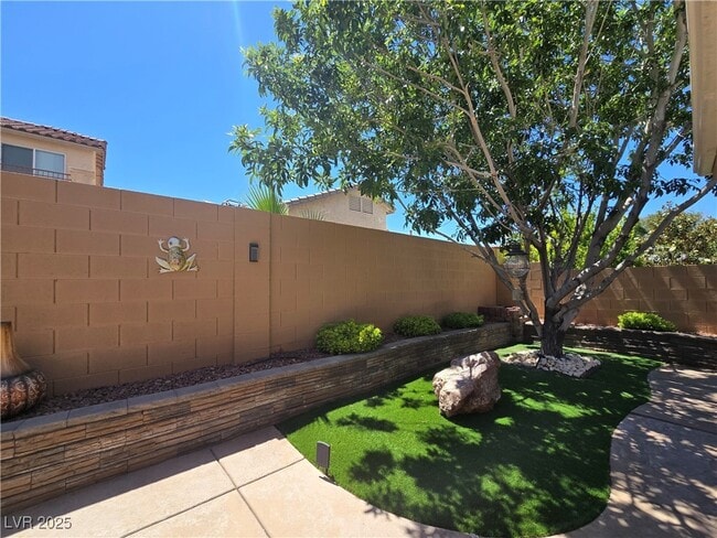 Building Photo - 6301 Heather Creek Pl