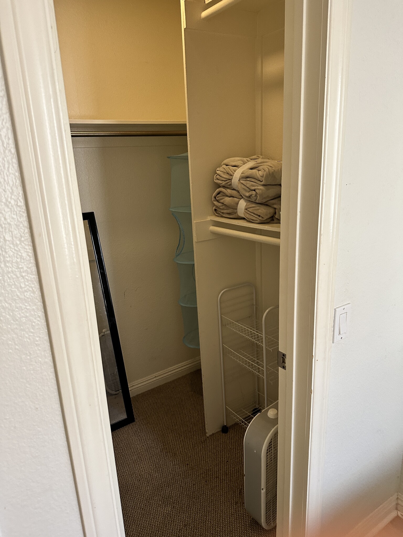 Building Photo - 5540 Lindo Paseo