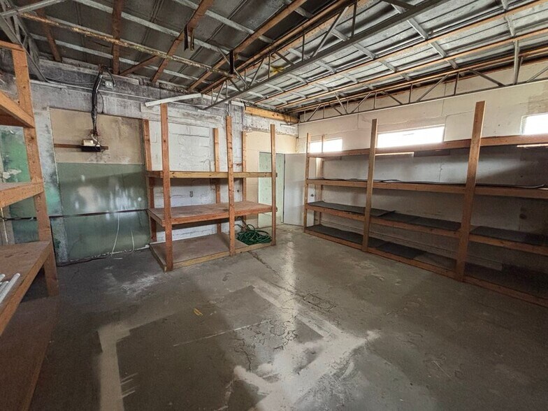 Building Photo - 1221 Court St