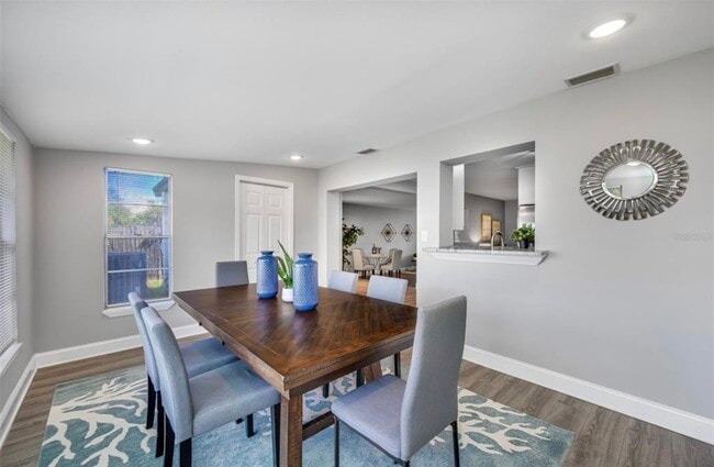 Building Photo - 3703 W Leila Ave