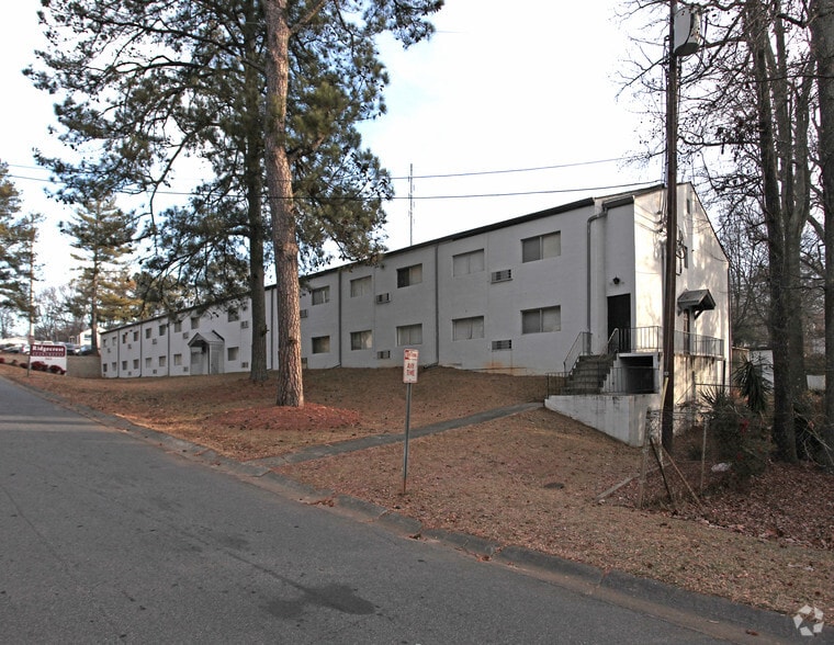 Primary Photo - Lockheed Square Apartments