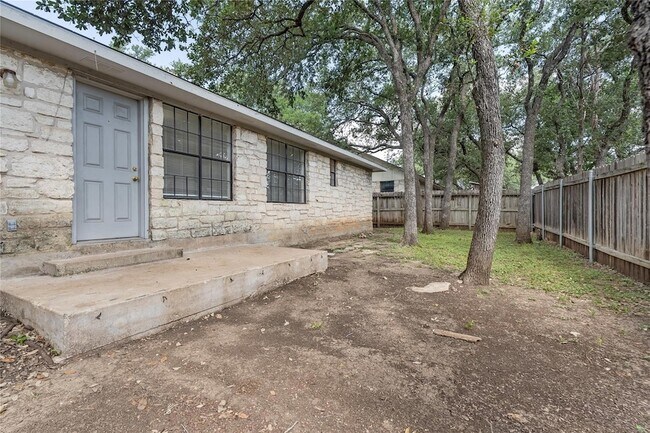 Building Photo - 3801 Foust Trail
