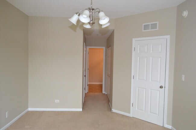 Building Photo - 10225 Camden Ln