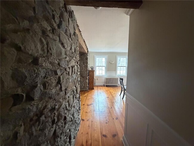 Building Photo - 7790 Tumblebrook Rd