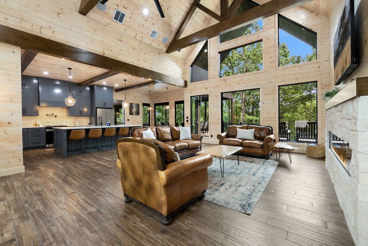Building Photo - 13665 FR 2212