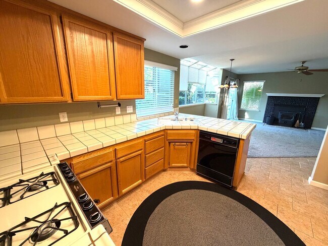 Building Photo - Beautiful 2-Story Home in the highly sought after Stanford Ranch community!