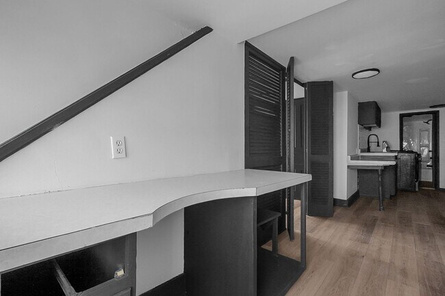 Building Photo - 51 E North St