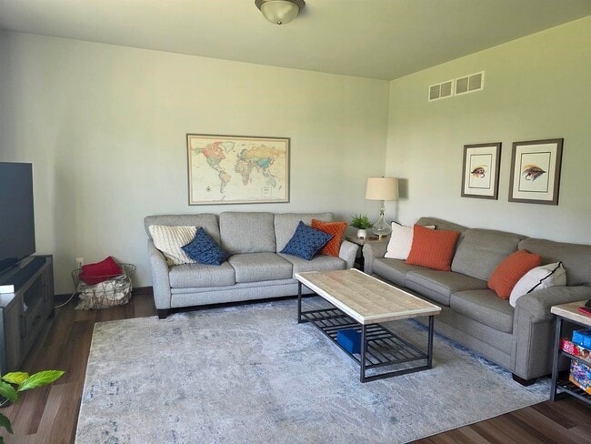 Building Photo - 9933 Cape Silver Way