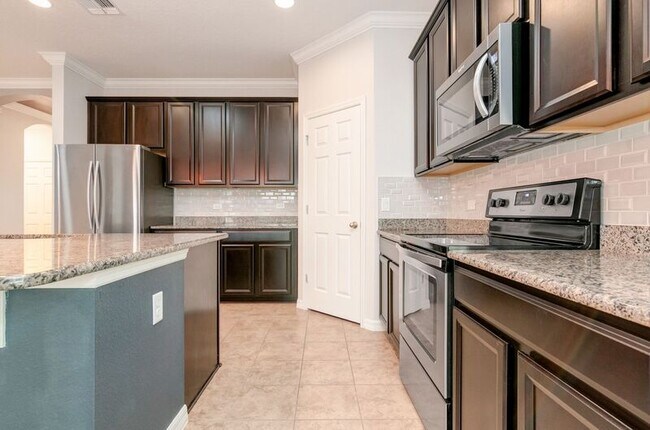 Building Photo - 15013 Egret Hammock Dr