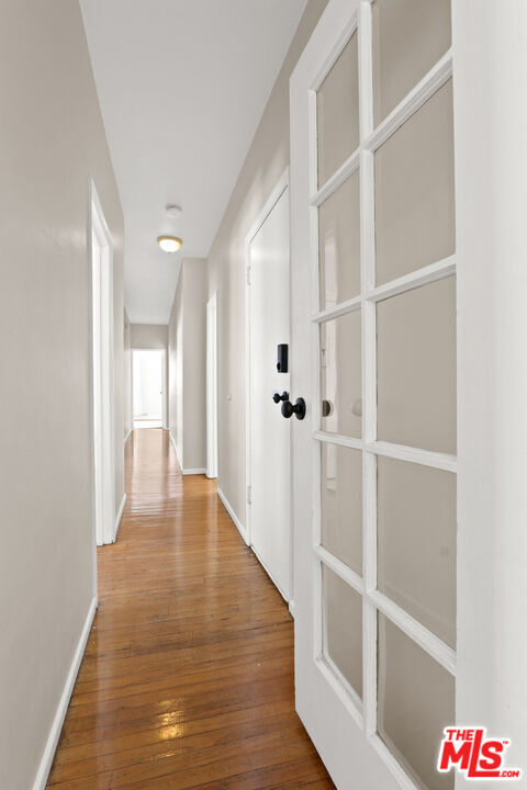 Building Photo - 442 N Orange Grove Ave