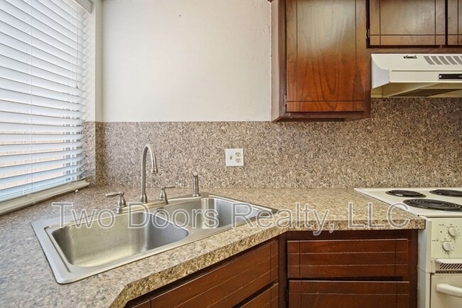 Building Photo - 6708 Elk Canyon Rd