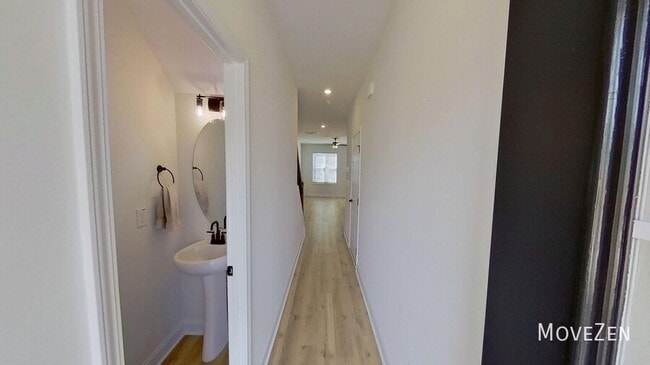 Building Photo - 155 Calluna Dr