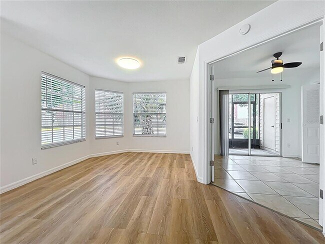 Building Photo - 645 Stafford Terrace