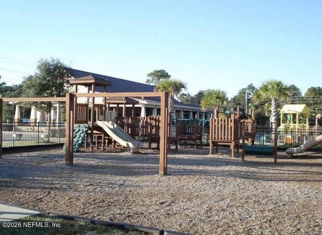 Building Photo - 16404 Magnolia Grove Way