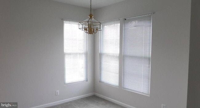 Building Photo - 46614 Drysdale Terrace