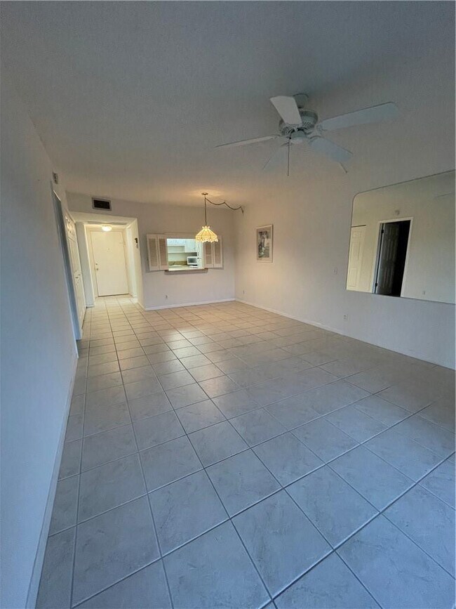 Building Photo - 9233 SW 8th St