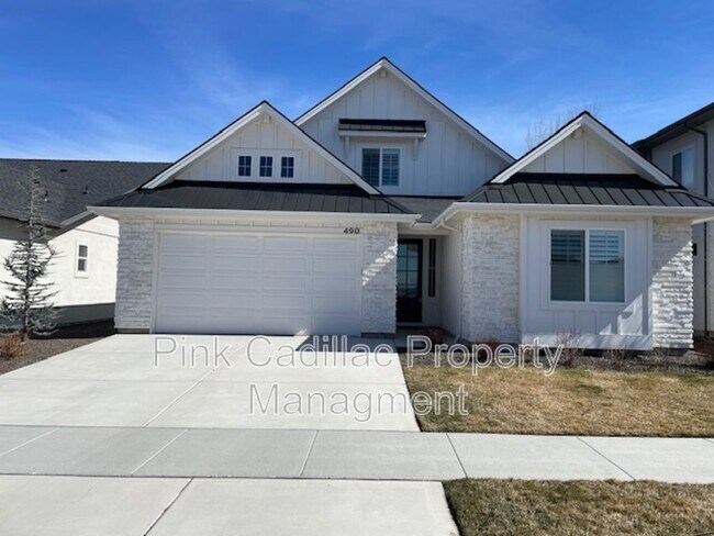 Building Photo - 490 S Steephead Ln