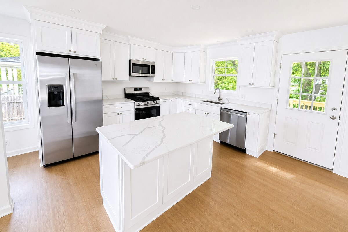 Building Photo - 22 Infield St