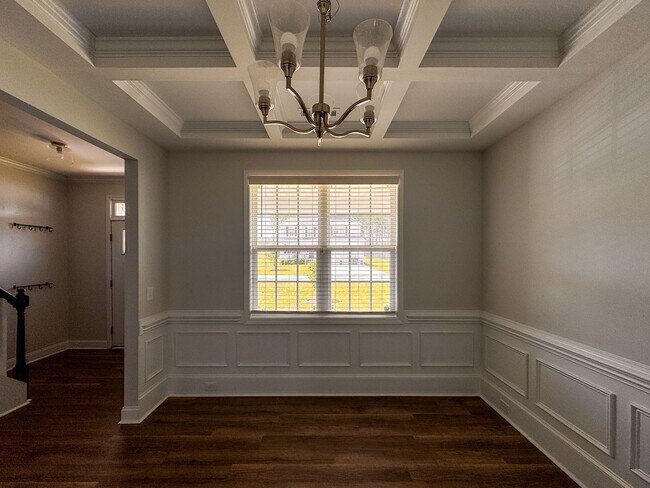 Building Photo - Stunning 4 Bed 2.5 Bath Home in Moore County