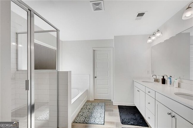 Building Photo - 1127 Trident Maple Chase