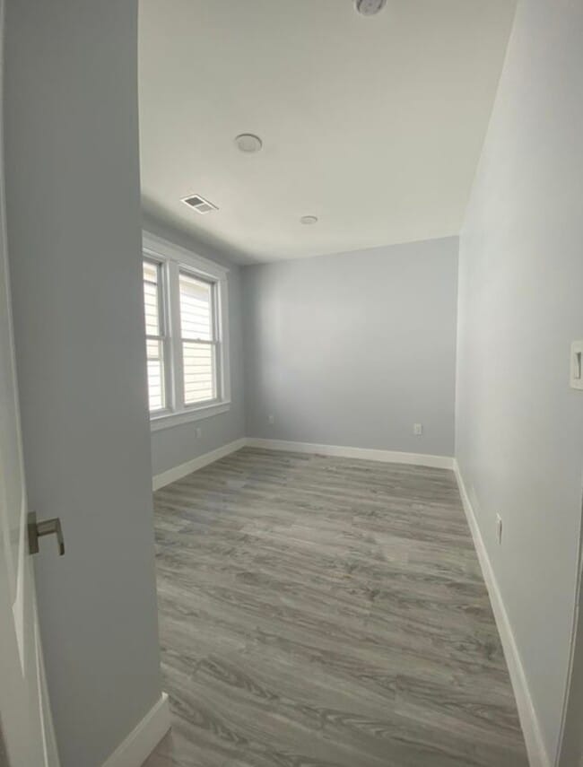 Building Photo - 23 Obrien Ct