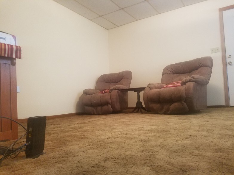 Building Photo - 309 Hart St