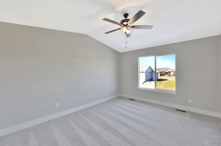 Building Photo - 2265 N 159th Ct E