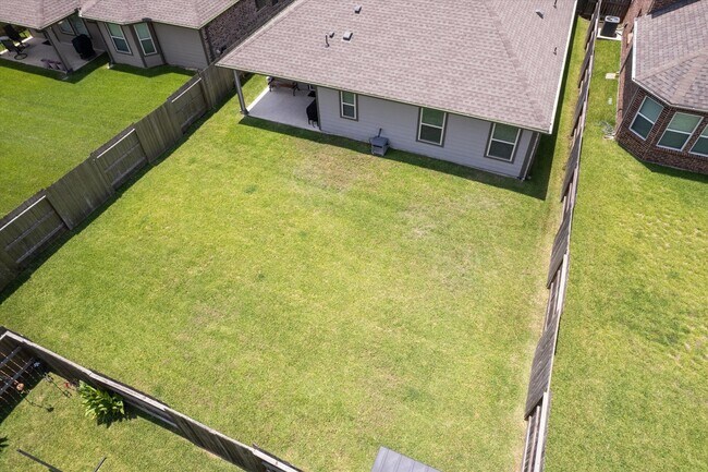 Building Photo - 11251 Stirton Dr