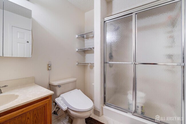 Building Photo - 117 N Barrow Pl