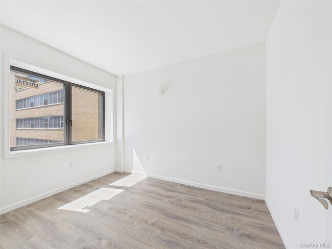 Building Photo - 97-30 64th Ave