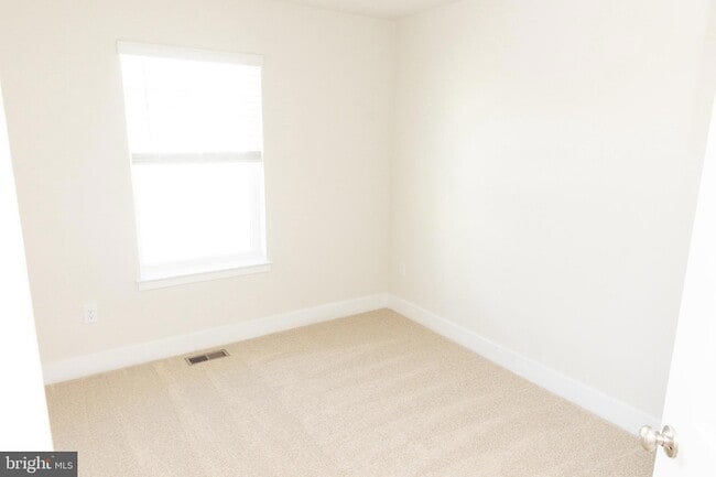 Building Photo - 10630 Meridian Hill Way