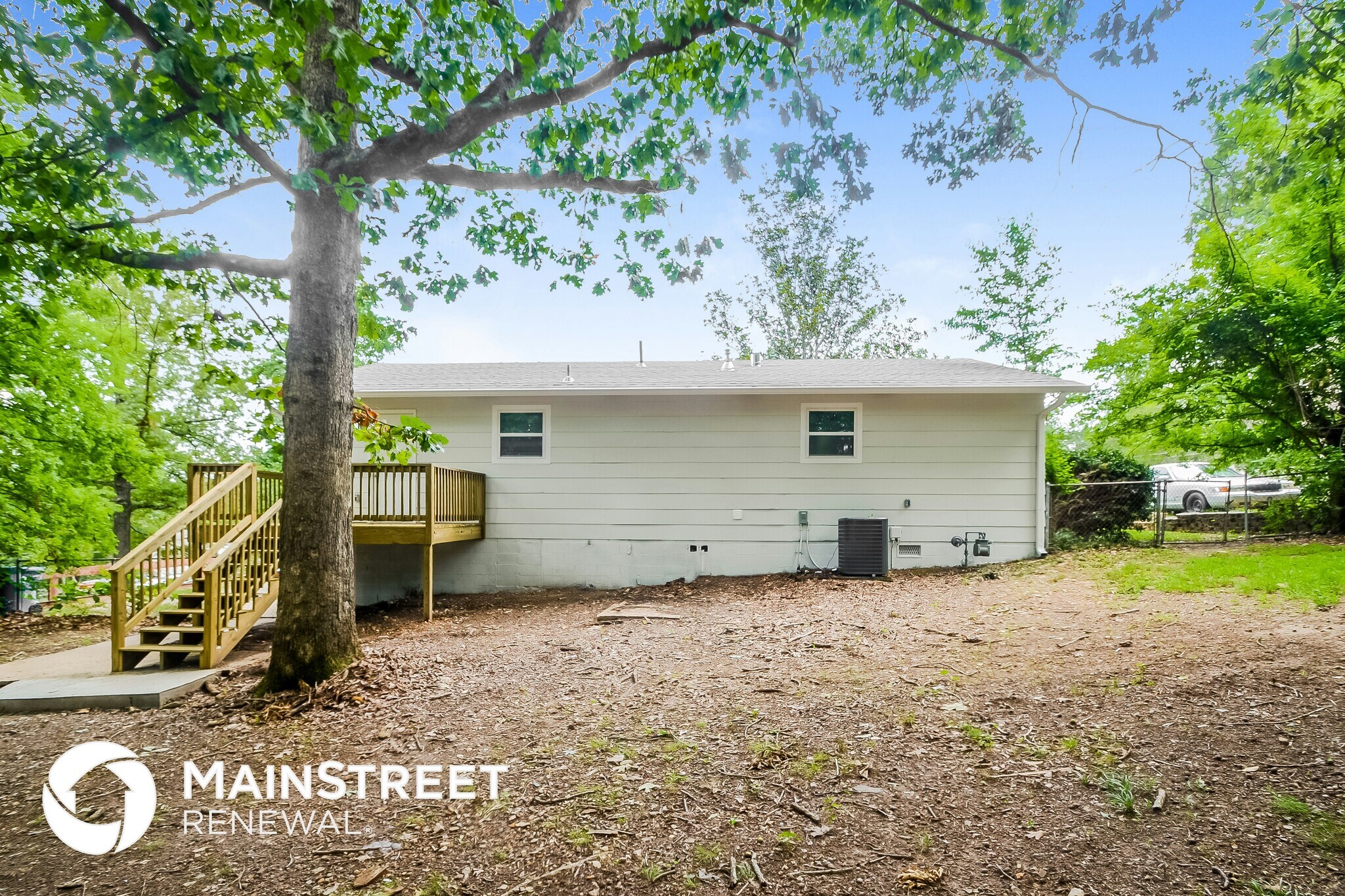 Building Photo - 2834 Micmac Dr