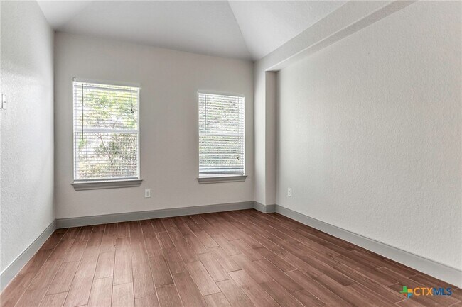 Building Photo - 2560 Puter Creek Rd
