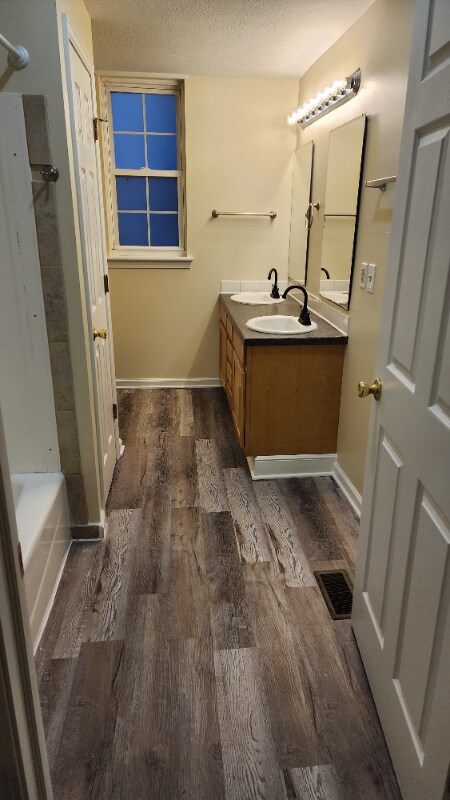 Building Photo - 42 S Adams St