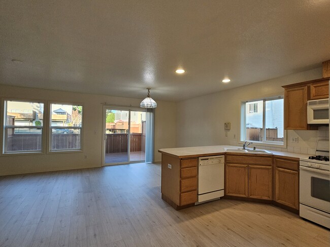 Kitchen & dining room - 8413 13th Ave SE