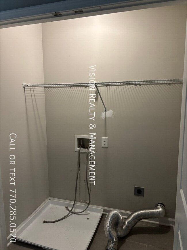 Building Photo - 8331 Triple Crown Dr