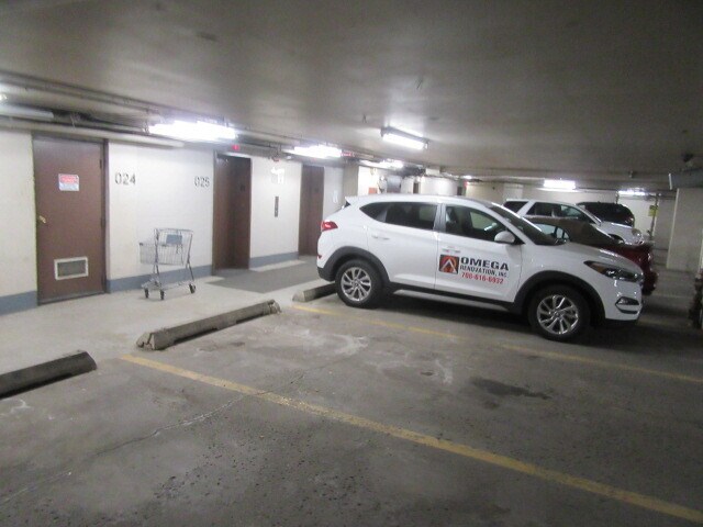 Building Photo - 7234 W North Ave