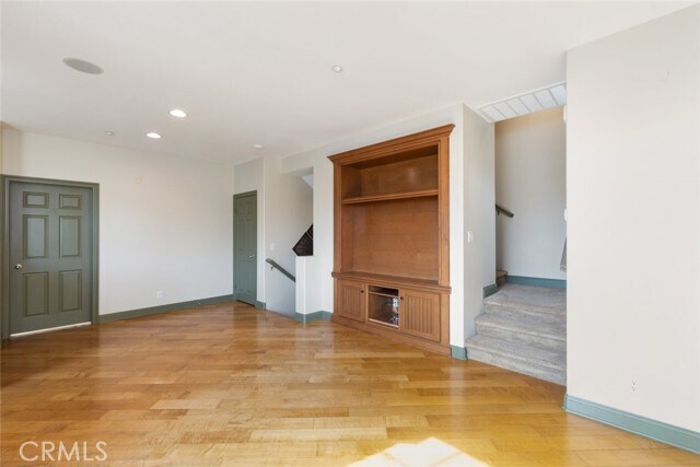 Building Photo - 31161 Sunflower Way
