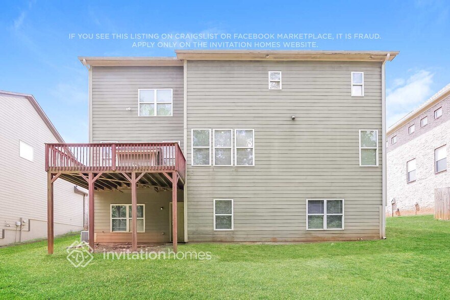 Building Photo - 5490 Rosehall Pl