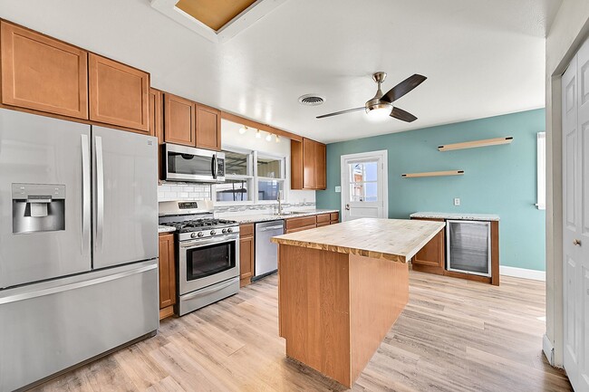 Building Photo - Remodeled home in the heart of Pueblo