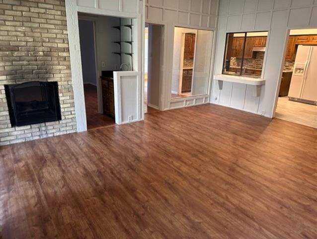 Building Photo - 2377 Claridge Cir