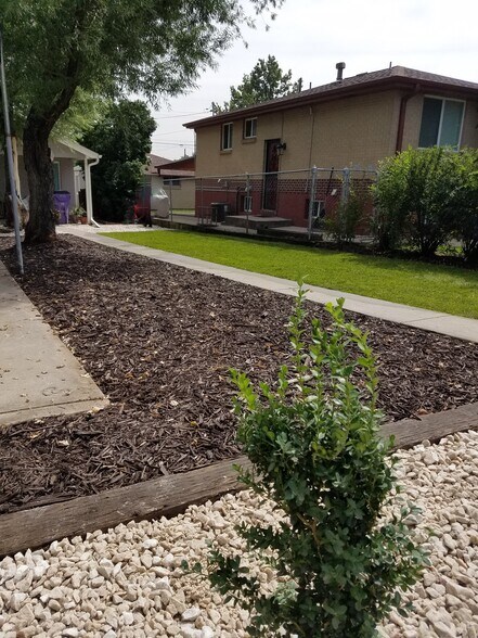 Primary Photo - 4728 Zuni Street