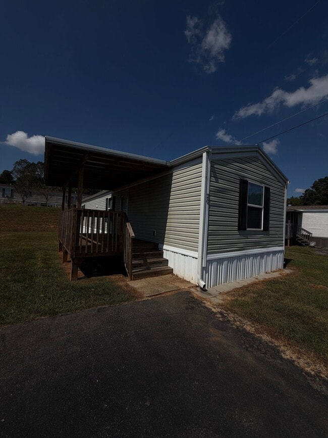 Building Photo - 20 Tylers Cookie Ln