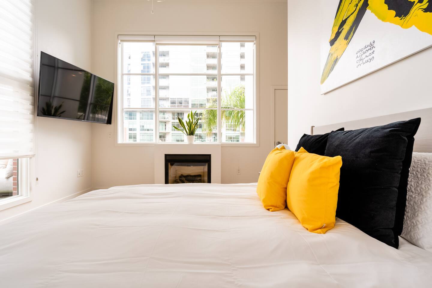 Building Photo - 800 The Mark Ln