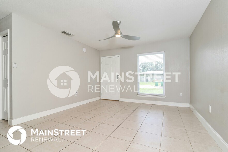 Building Photo - 4530 Rosebud St