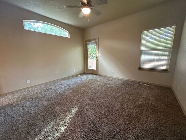 Building Photo - Impressive Home w/ 6 Bedrooms, Full Finished Basement, Lawn Care Included!