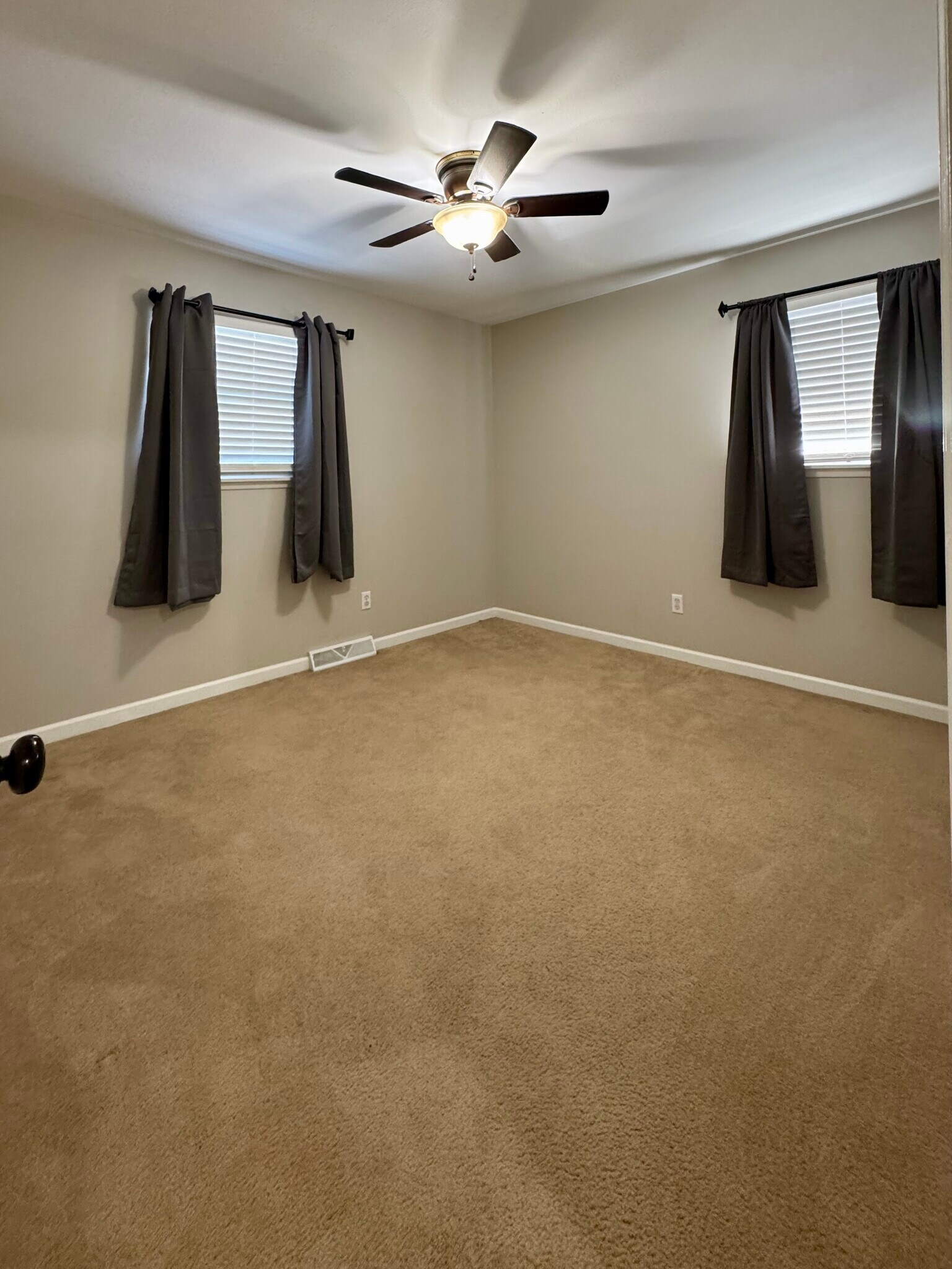 2nd Bedroom - 1400 Madison Ave