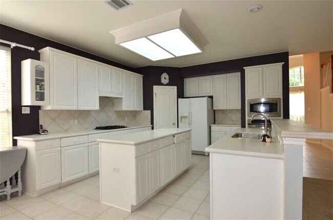 Building Photo - 15024 Galena Dr